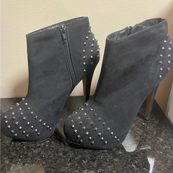 Womens booties - Picture 3 of 3